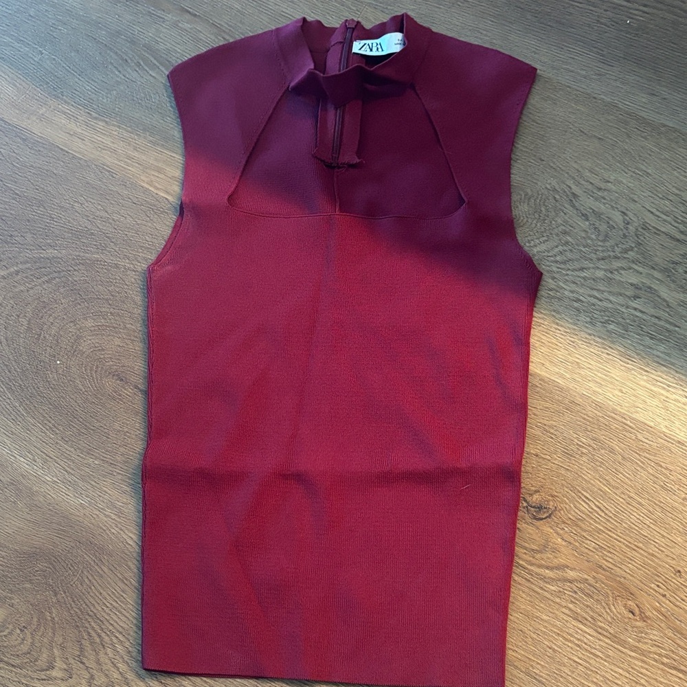 Zara Women's Deep Red Sleeveless Blouse